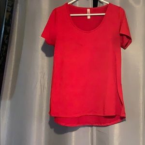 Red lularoe classic top size small